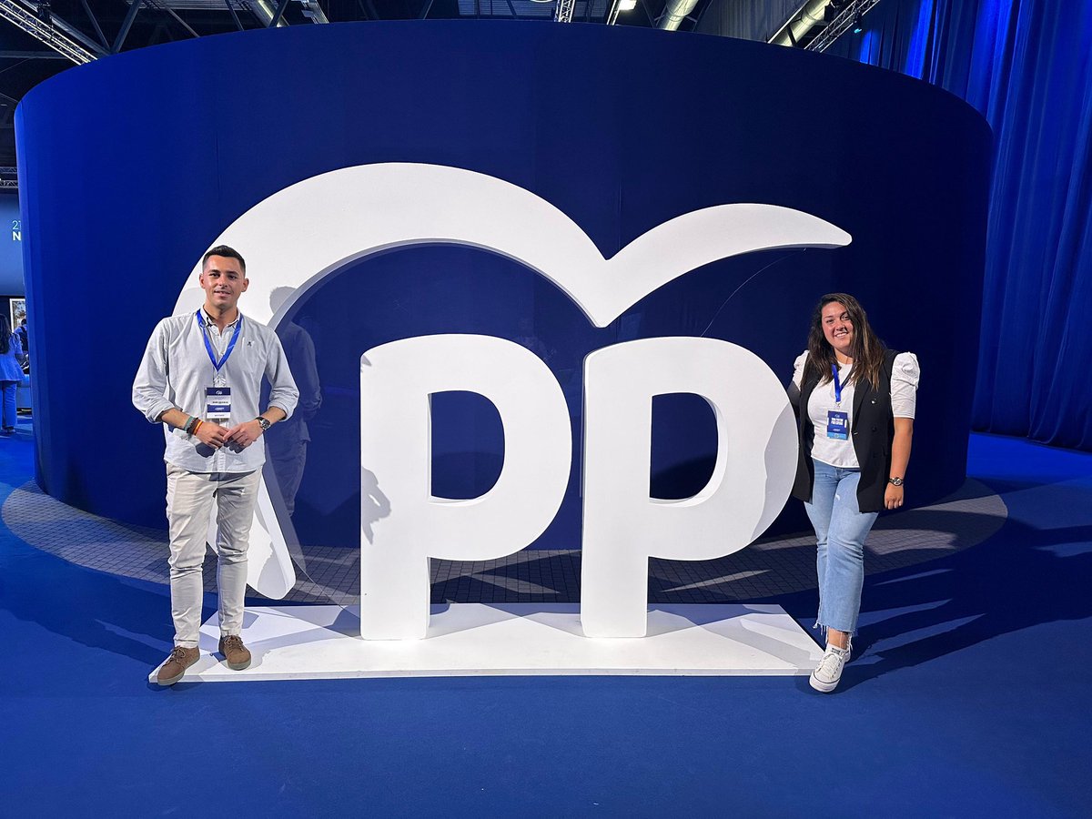 Nuestra presidenta <a href="/lauramrtzm/">Laura Martinez🇪🇸</a> y el secretario general <a href="/gonzalo_otero/">gon</a> encabezan la delegación de <a href="/NNGG_Asturias/">Nuevas Generaciones de Asturias</a> en el #21CongresoNacionalPP.
Nos une un proyecto, una generación y un país.
#TomaPartidoPorEspaña 💙