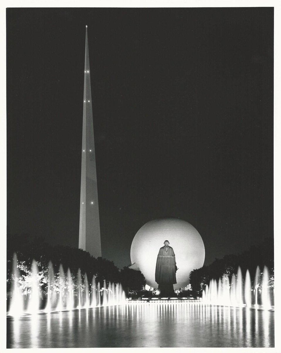 Happy Independence Day brothers and sisters, revere the American Gods