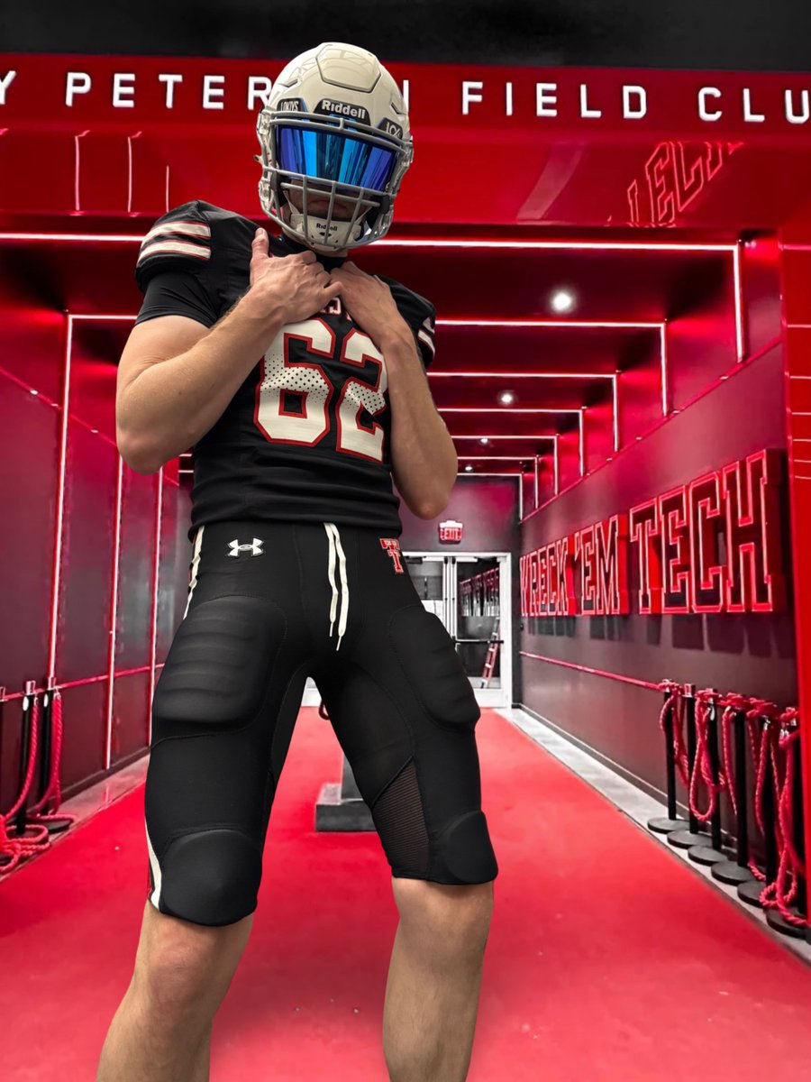 inftbluni's tweet photo. Happy full coverage Friday! https://t.co/0oyS91gcYa