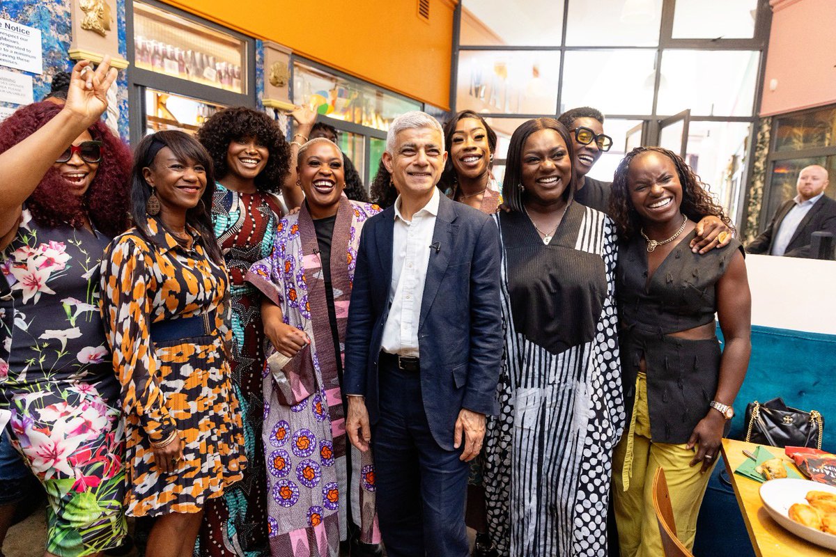 Dentaa_show's tweet image. The Mayor of London, Sir Yaw Sadiq Khan ( @sadiq ), is officially coming to Ghana 🇬🇭! After announcing his intentions last year at the @gubaawards, it’s now confirmed he’ll be visiting Nigeria, Ghana, and South Africa this month to strengthen cultural ties and boost trade…