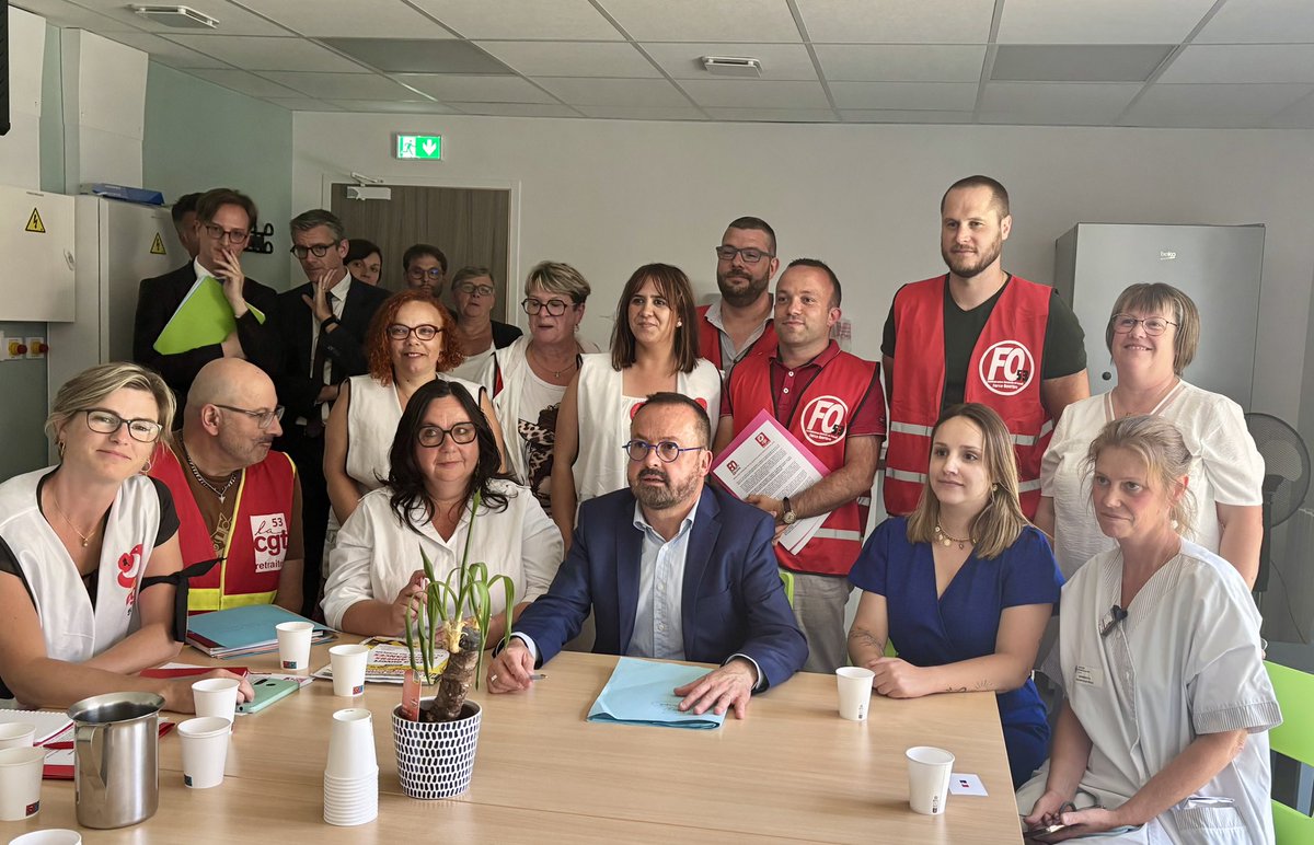 J’étais aujourd’hui en Mayenne, à Laval, Mayenne et Château-Gontier, dans un département avec des enjeux forts d’accès aux soins.

J’ai tenu à apporter des réponses claires aux professionnels de santé comme aux habitants :

✅ Mise en place d’une nouvelle organisation des