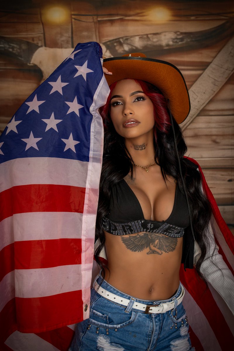 AntoSmith00's tweet photo. Guys, I'm online celebrating July 4th. I'll be waiting for you.

https://t.co/jH1d86KUDQ https://t.co/hnCAk9VSdH