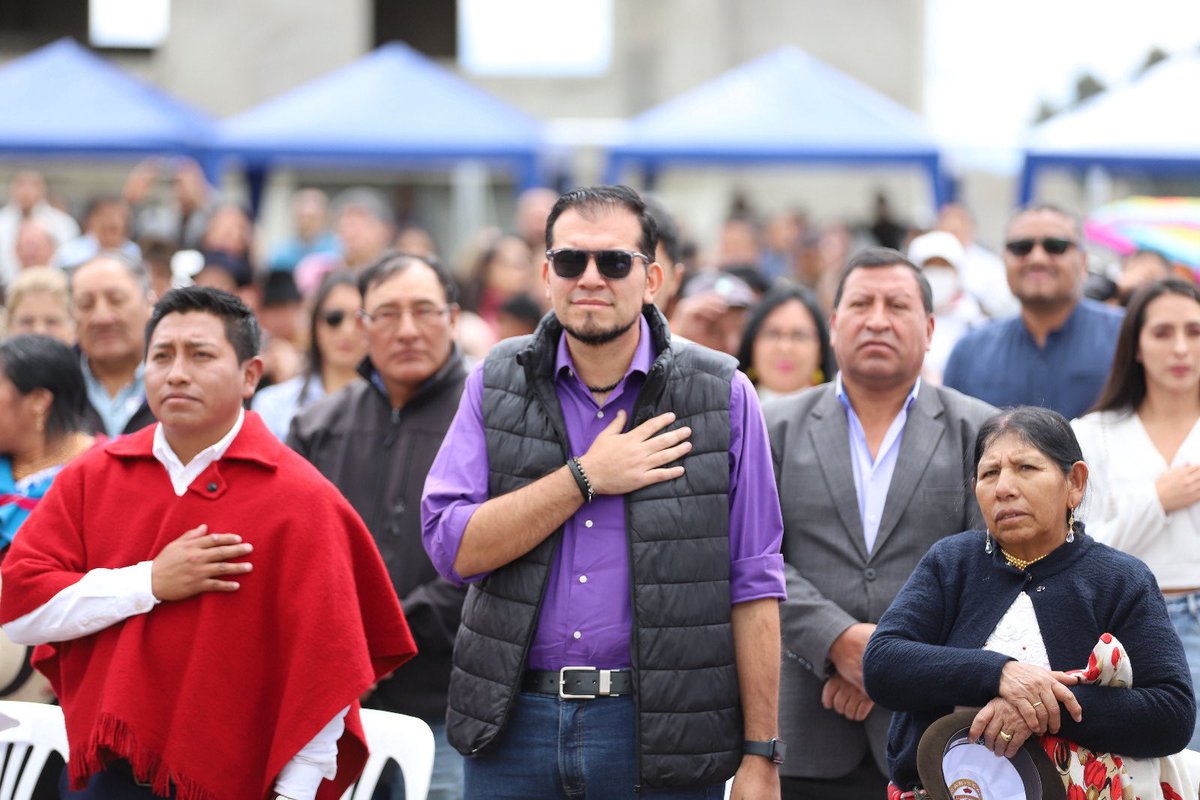 Inclusión Ecuador 🇪🇨 (@inclusionec) on Twitter photo ✅ El ministro <a href="/haburbano/">Harold Burbano</a> estuvo cerca de la ciudadanía, en el sur de Quito, para rendir cuentas sobre los esfuerzos y resultados alcanzados durante 2024 en el #MIES.
Gracias al trabajo unido con nuestra gente, hemos avanzado en la inclusión económica y social, fortaleciendo ✅ El ministro <a href="/haburbano/">Harold Burbano</a> estuvo cerca de la ciudadanía, en el sur de Quito, para rendir cuentas sobre los esfuerzos y resultados alcanzados durante 2024 en el #MIES.
Gracias al trabajo unido con nuestra gente, hemos avanzado en la inclusión económica y social, fortaleciendo