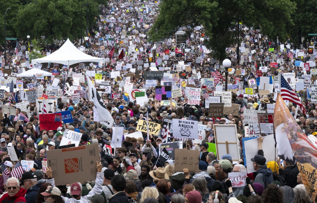 ✊ PROTEST UPDATE: “Free America Weekend” marches sweep across US (and capitals in Canada, Germany, Japan) today as anti-Trump voice rises on July 4th. #FreeAmerica #LiveFeedDaily