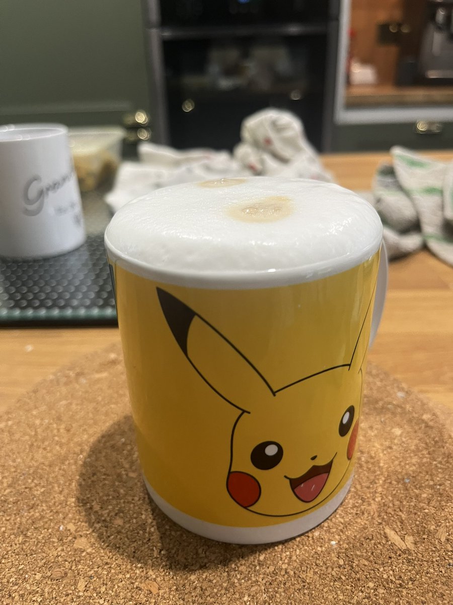 guys i am a professional coffee maker look how perfect that is