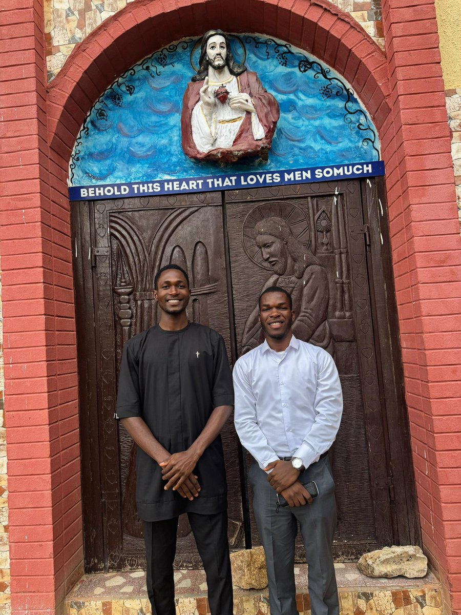 PeterOkopi2's tweet image. Association of Catholic medical Practitioners of Nigeria (Catholic Doctors)'s National Convention.
I was privileged to sing the psalm at a mass celebrated by His Lordship Bishop Kukah.