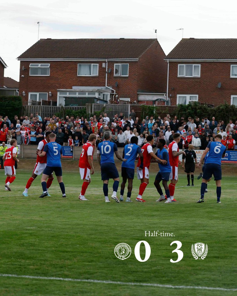 Favourite part of pre-season this. Pro clubs bringing bumper crowds to local non-league sides. 
Simple ground right by a housing estate. Purest form of the game.