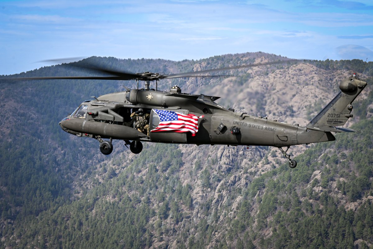 On this day, July 4th, we celebrate the birth of the United States of America in 1776 and all the ideals that it represents to the world. Happy Independence Day!

Photo: incirlik.af.mil/News/Photos/ig…