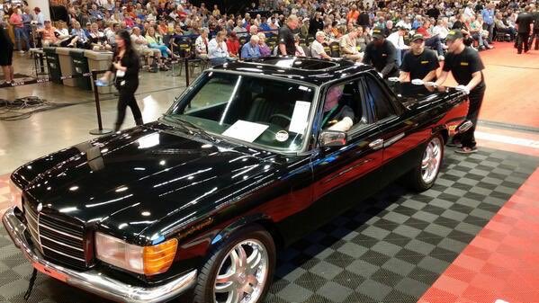 Came across this photo today. What else can be said? 🤣🤷🏻‍♂️ <a href="/ultgarageBill/">SRTHAWK2018</a> <a href="/ScottHoke1/">Scott Hoke</a>  #ElBenzino