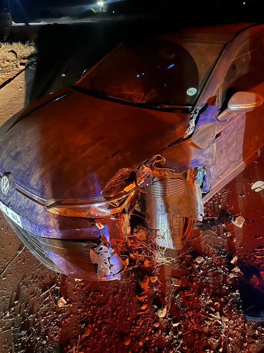 Tman_bang's tweet image. He just got into another accident.
#Shebeshxt