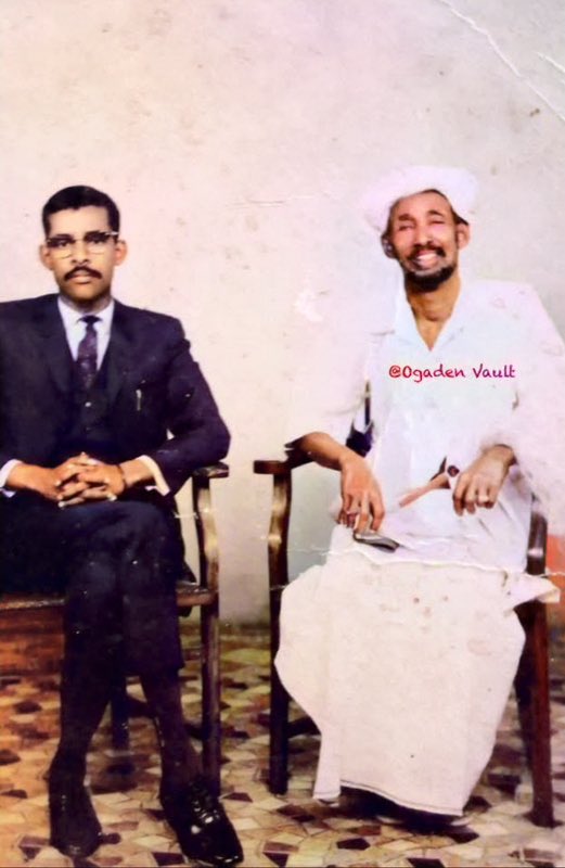Cush110863351's tweet image. Sultan Abdi Ogle (Wajir,NFD) and his son Ahmed Abdi Ogle
📸 Early 60’s