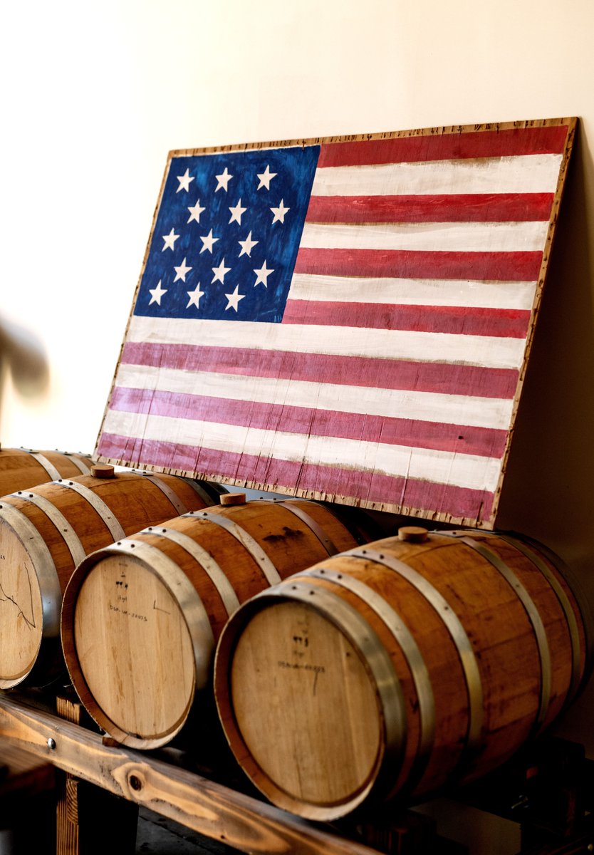 This #FourthOfJuly, we’re celebrating the bold spirit that led to our nation’s independence and the Virginia craft distilleries that keep our distilling heritage alive. 🥃 

Enjoy the holiday and celebrate responsibly, Virginia!

📷: Todd Wright Photography