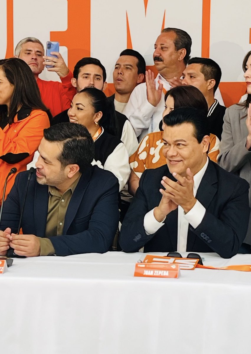 Presente en nuestra Asamblea Nacional de Diputados Locales, teniendo como sede nuestro querido Estado de México. #EstadoDeMéxico #LaNuevaFuerza