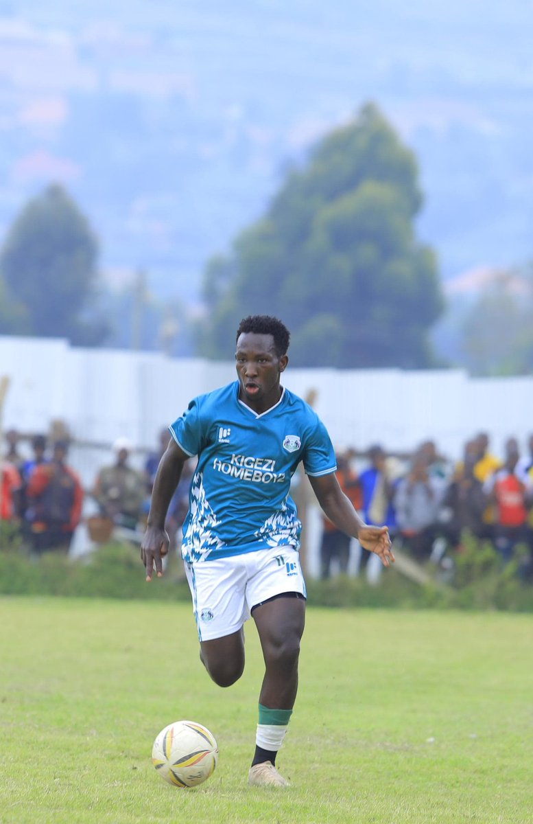 Being underrated is a quiet superpower. They never see you coming. 💥

Year in. Year Out, Karim still proving! 

#KHBFC