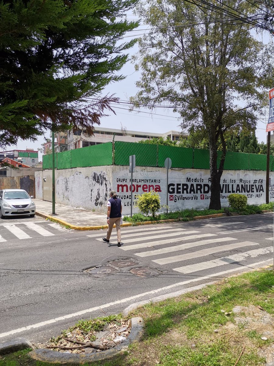 CiudActivos's tweet image. INDIGNANTE! Pintan propaganda de @VillanuevaVa_ diputado Coyoacán @Congreso_CdMex en barda de #ColegioRebsamen19S Que gran falta de respeto y además tonto, porque es zona es @TlalpanAl esto con anuencia de @SSC_CDMX que resguarda ruinas @reformaciudad @nmasforo @AztecaNoticias