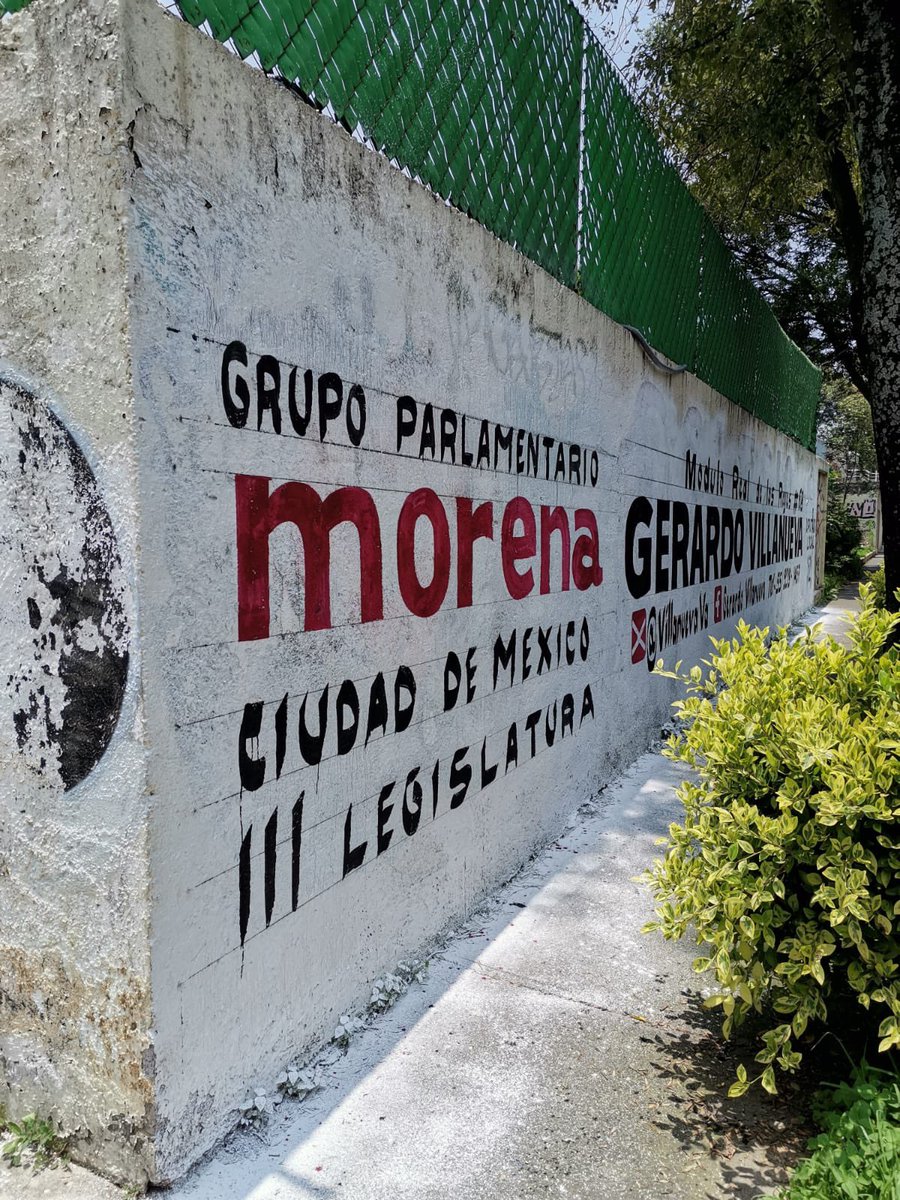 CiudActivos's tweet image. INDIGNANTE! Pintan propaganda de @VillanuevaVa_ diputado Coyoacán @Congreso_CdMex en barda de #ColegioRebsamen19S Que gran falta de respeto y además tonto, porque es zona es @TlalpanAl esto con anuencia de @SSC_CDMX que resguarda ruinas @reformaciudad @nmasforo @AztecaNoticias