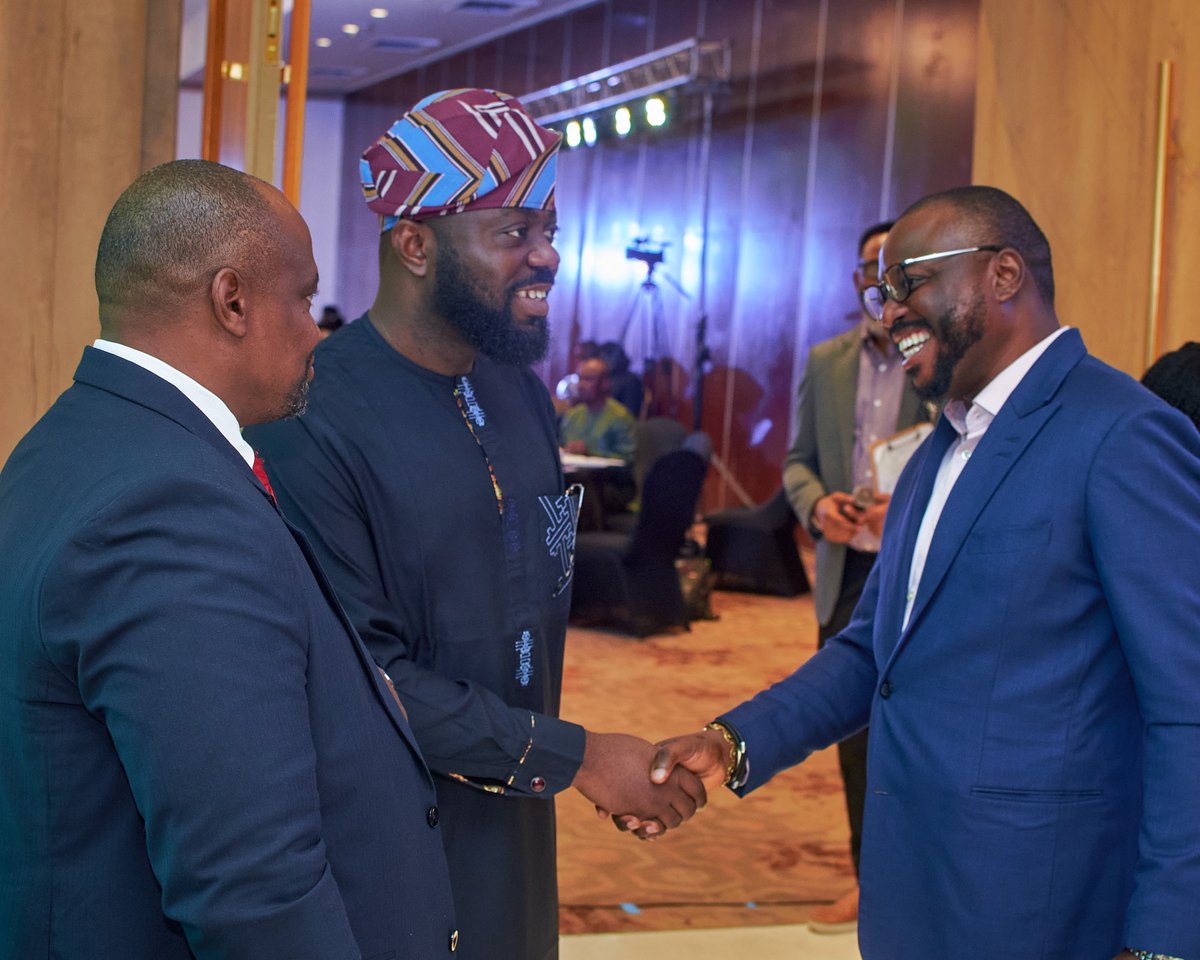 ayo sotinrin tweet media