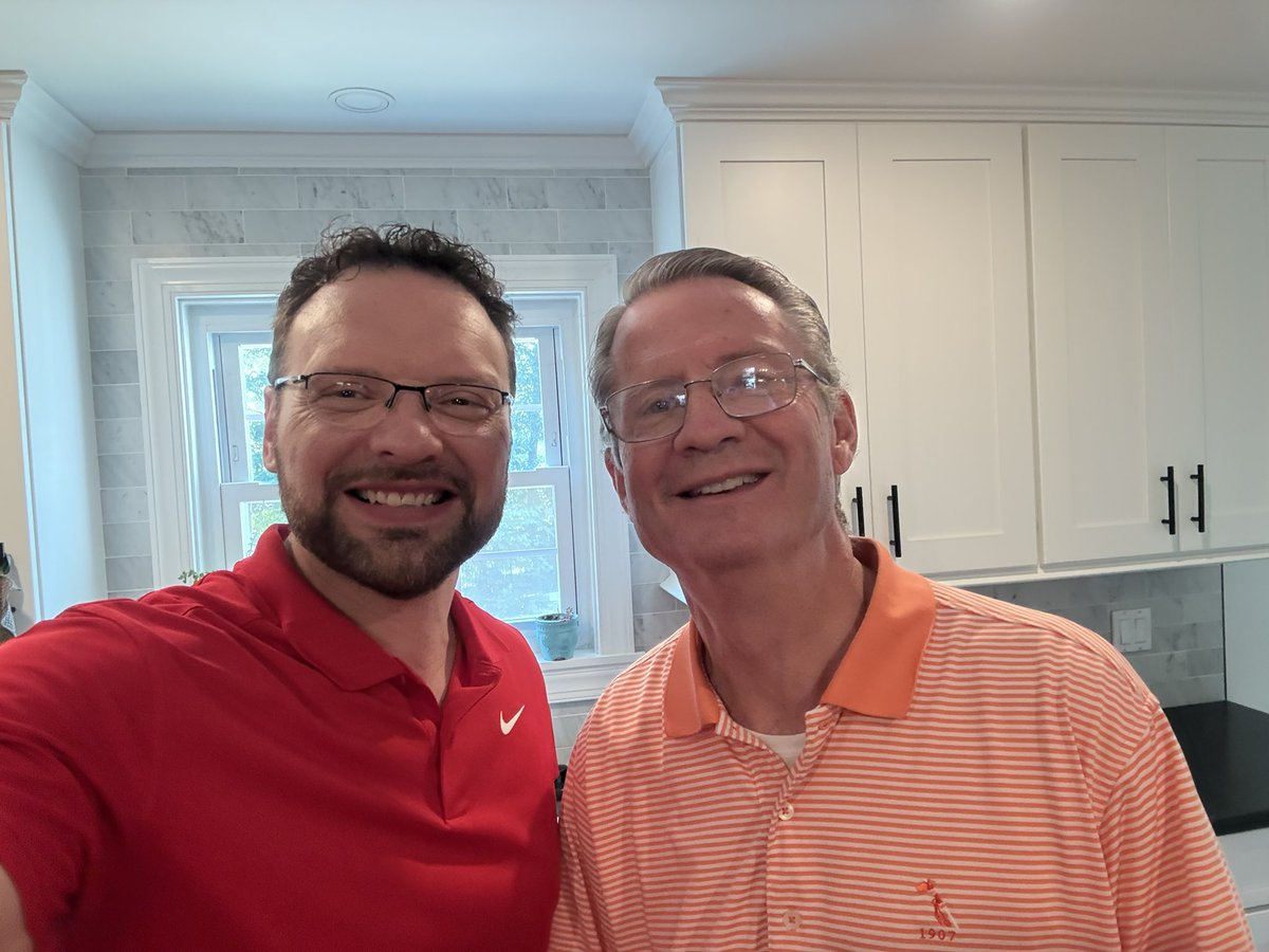 JasonZacharyTN's tweet image. Going to brag on my friend for a second.  Has worked tirelessly on our behalf in DC.  Almost no sleep this week.  Holding the line! Helped pass the BBB, fighting for us.  Got home last night after midnight.  Had a tire issue this morning on I40 and still made the Farragut Parade.…