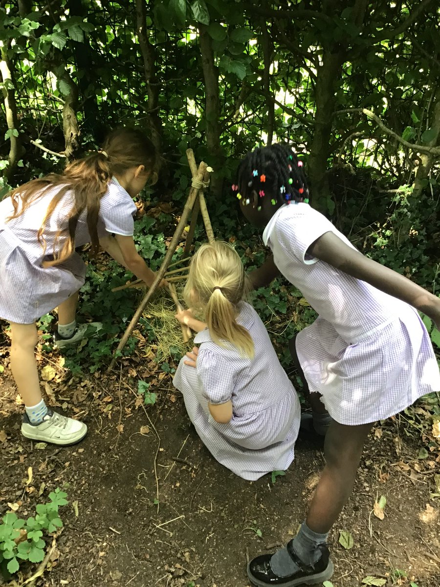 Miss Shenton (@miss_r_shenton) on Twitter photo <a href="/RowParkAcademy/">Rowley Park Academy</a> <a href="/CooksterDebbie/">Forest school @Rowley Park</a>
Tiny homes for tiny creatures! ๐๐๐ชฒ๐ท๏ธ Year 1 loved building bug snugs in forest school today! ๐๐ชพ <a href="/RowParkAcademy/">Rowley Park Academy</a> <a href="/CooksterDebbie/">Forest school @Rowley Park</a>
Tiny homes for tiny creatures! ๐๐๐ชฒ๐ท๏ธ Year 1 loved building bug snugs in forest school today! ๐๐ชพ