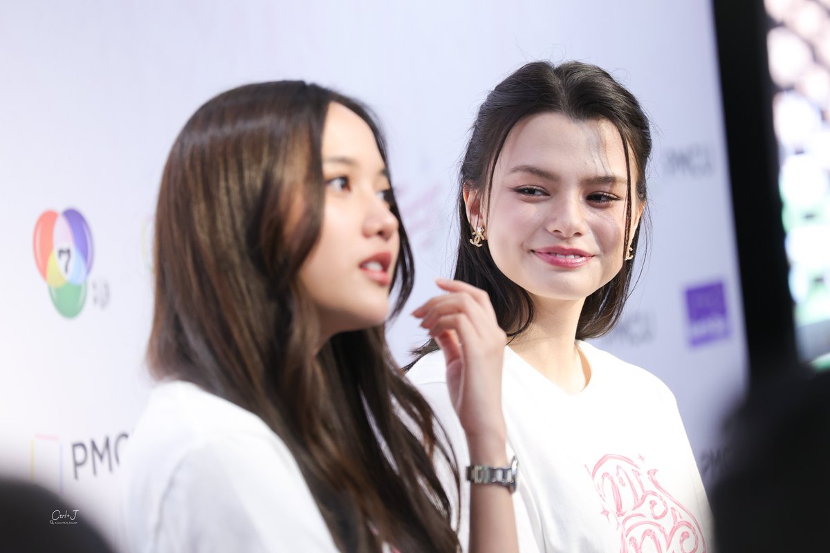 freenkyMYY's tweet photo. the everybody’s watching her, but she’s looking at you moment never ends 😭

GL MEGAPROJECT WORSHIP
#บวงสรวง4Elements https://t.co/0Y48oDChSQ