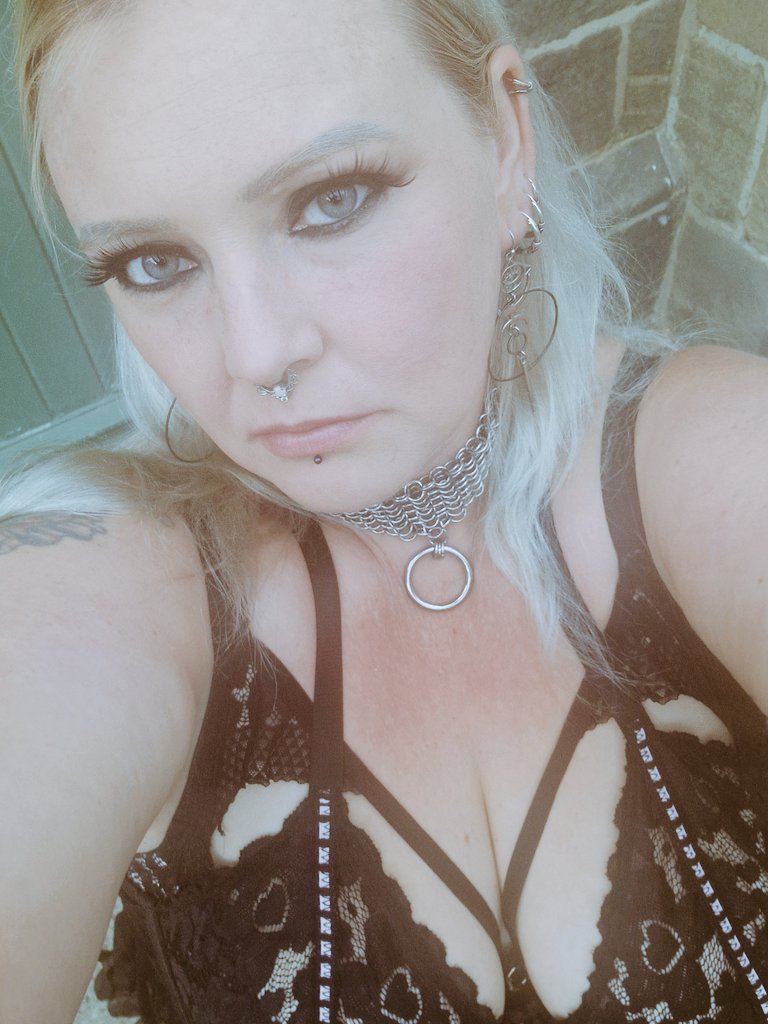 Barnsley I'm in you!! Today 4th July and Sat 5th, to do 1-1's at the Edonistica Manor. Both adult companion and Kink. Get booking! 
Email misspeggydeville@gmail.com 
Text 07546781189
See comments for other ways to book.