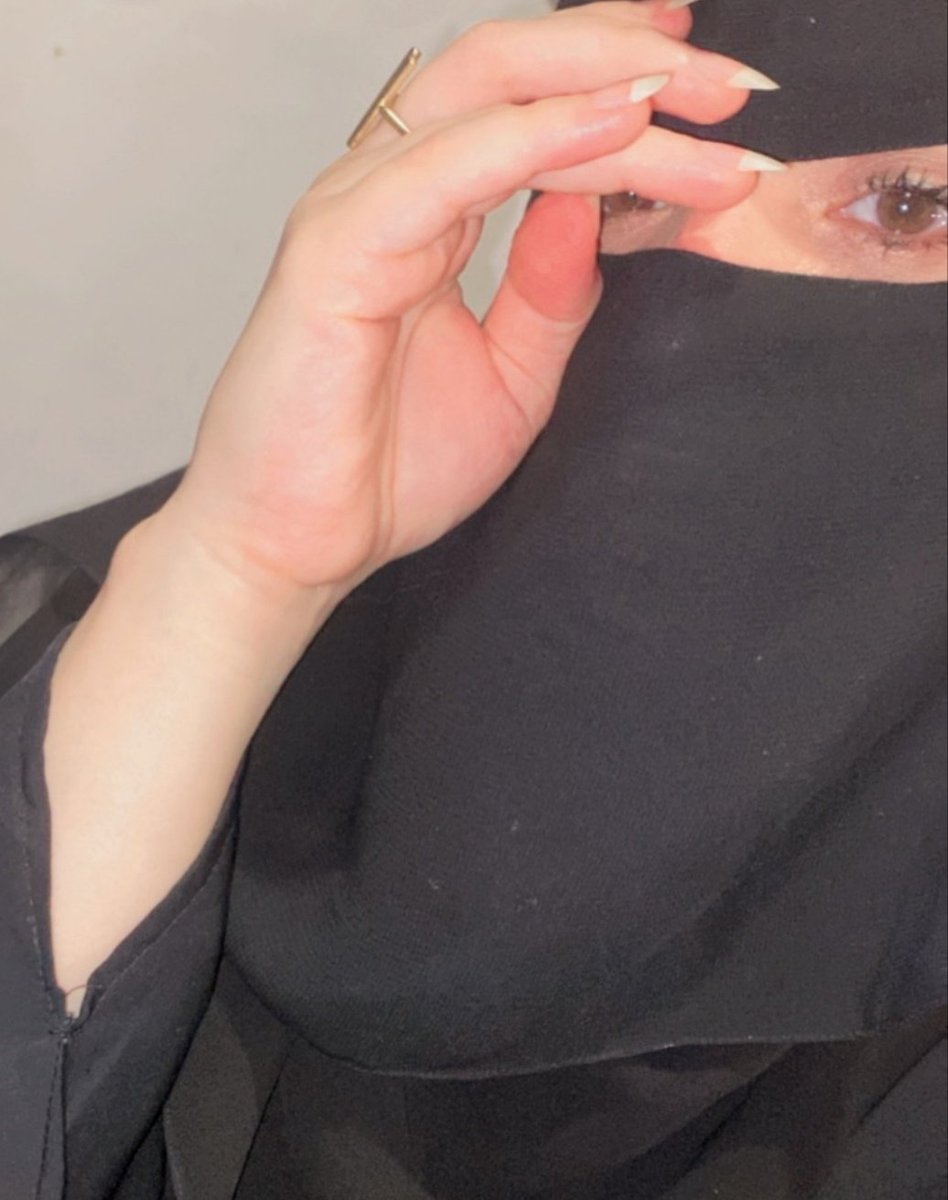 سؤال الرد بكل صدق

ما هو اجمل شيء في الزواج !؟🌹