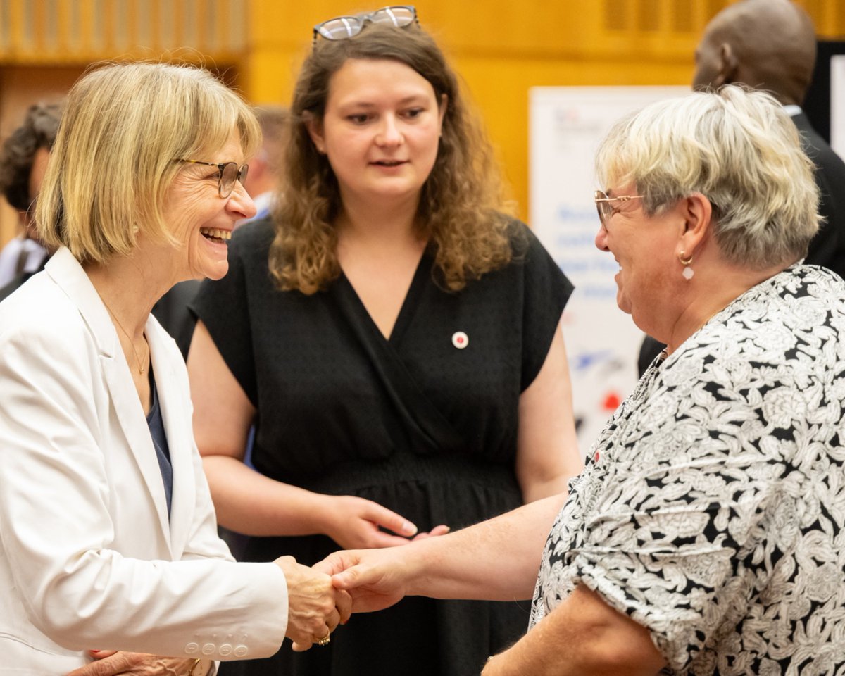 Véronique Louwagie tweet media