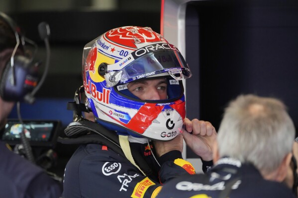 Forlaan19051's tweet photo. 💠Un día bastante malo

🔸Max Verstappen cree que los entrenamientos del viernes previos al Gran Premio de Gran Bretaña "fueron un día bastante malo" para él y su equipo Red Bull, y agregó que les falta rendimiento general.

#F1 #BritishGP 🇬🇧 https://t.co/ILx4dqGI00