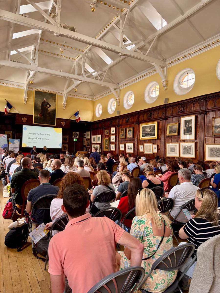 PearceMrs's tweet image. Great to represent my Trust &
@Inner_Drive at the 2025 Fesitval of Education. Always exciting to speak to a full house and lovely to share examples of adaptive teaching from across our amazing schools.