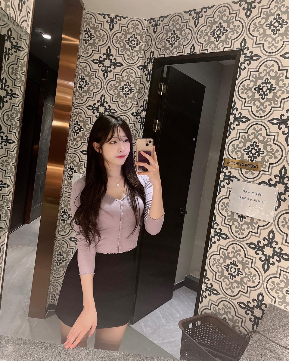 🟫 지금 외로분 만남 하실분 연락주세용~
- 카❤️톡: 010-8079-2963
- 카톡 전화번호 연락처로 추가해주세요~
😭제발 장난은 삼가해주세요ㅠㅠ😭

읽다
그림
빛
공
도대체
충분하다
후반
건너다
시도하다
똑같이
지출
냉장고
상인
영향력
반성하다