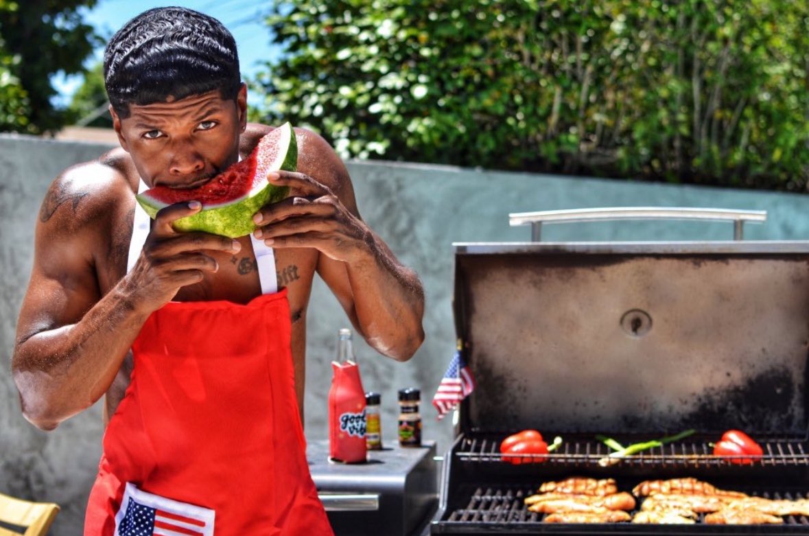 Funny how nobody grilling today.