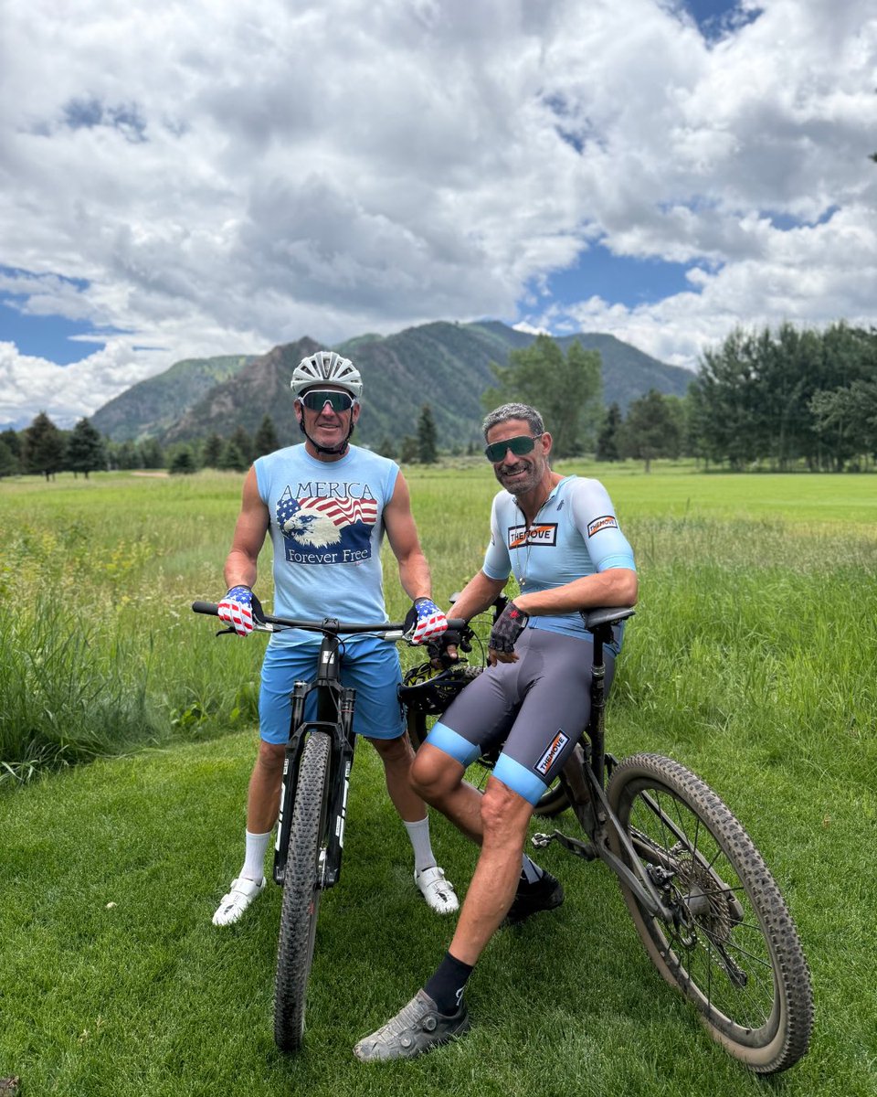 lancearmstrong's tweet image. Happy Birthday, America. Forever Free. 🇺🇸🦅