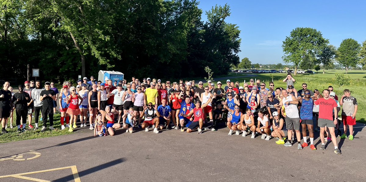 Never underestimate who will show up when you just toss out a post and say, “Let’s run!” Sioux Falls is an increasingly healthy city and today y’all showed why. 💪🏻👊🏻 Let’s keep it going! #4thofjuly #fitcity #mayorsfitnesschallenge #siouxfalls