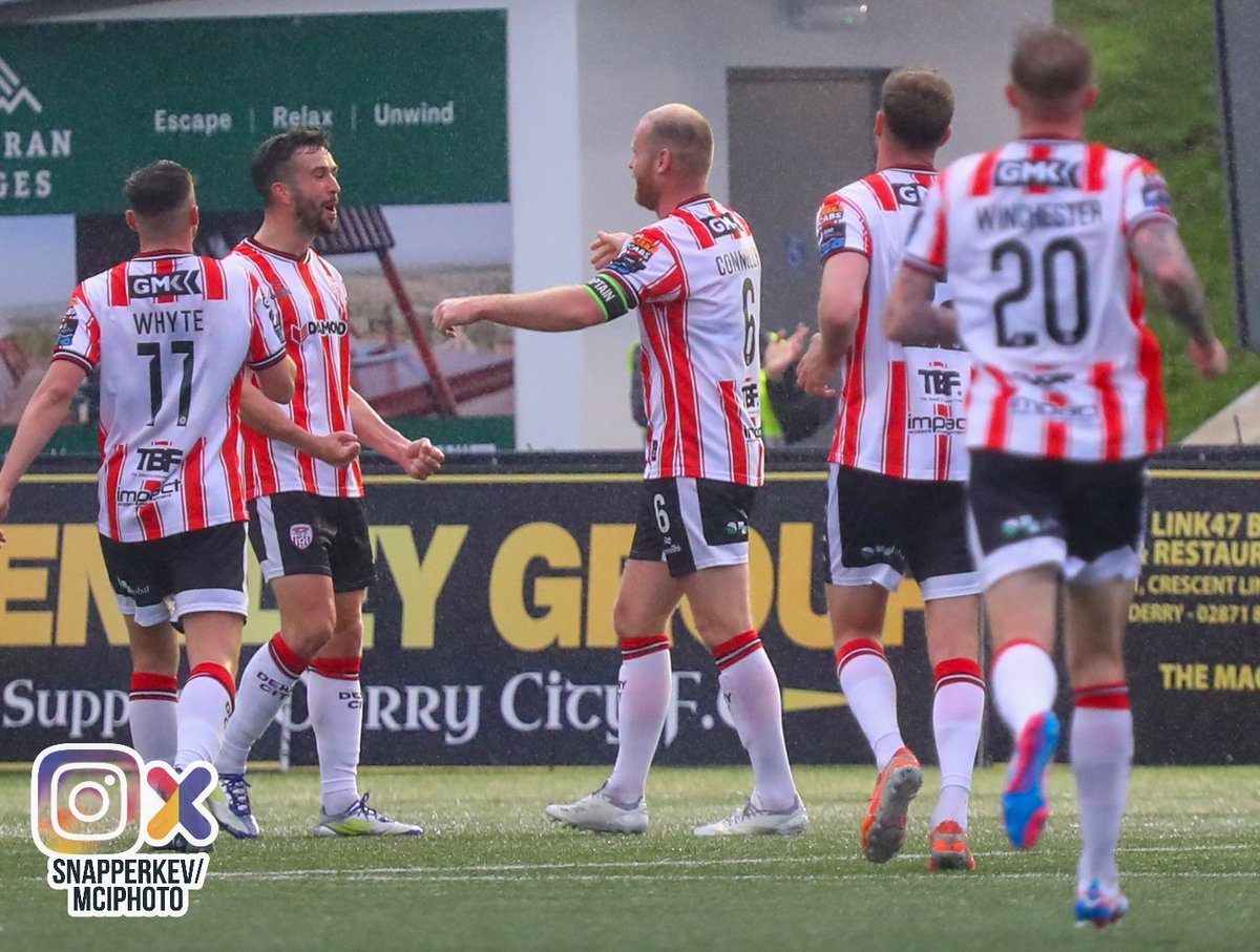 Ⓚⓔⓥⓘⓝ Ⓜⓞⓞⓡⓔ 📸🇪🇺🇵🇸 (@snapperkev) on Twitter photo If Carlsberg done 1st halfs.
Scintillating performance from <a href="/derrycityfc/">Derry City FC</a> 4 goals in the 1st half.
DERRY CITY 4 - 0 Waterford If Carlsberg done 1st halfs.
Scintillating performance from <a href="/derrycityfc/">Derry City FC</a> 4 goals in the 1st half.
DERRY CITY 4 - 0 Waterford
