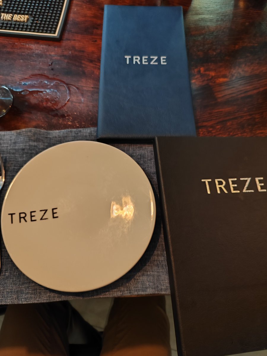 Todo al 

<a href="/TreZerestaurant/">TrezeRestaurante&Bar</a>