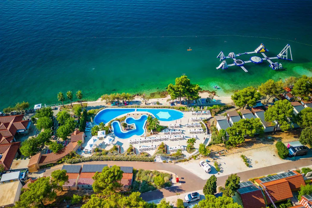 Reginald the 3rd (@reggie3rd1303) on Twitter photo Finally, after a crazy busy time, it's vacation o’clock! Three glorious weeks without work — starting with a chill week in Croatia. Let the relaxation (and maybe a cocktail or two) begin! 😎✈️🍹 Finally, after a crazy busy time, it's vacation o’clock! Three glorious weeks without work — starting with a chill week in Croatia. Let the relaxation (and maybe a cocktail or two) begin! 😎✈️🍹