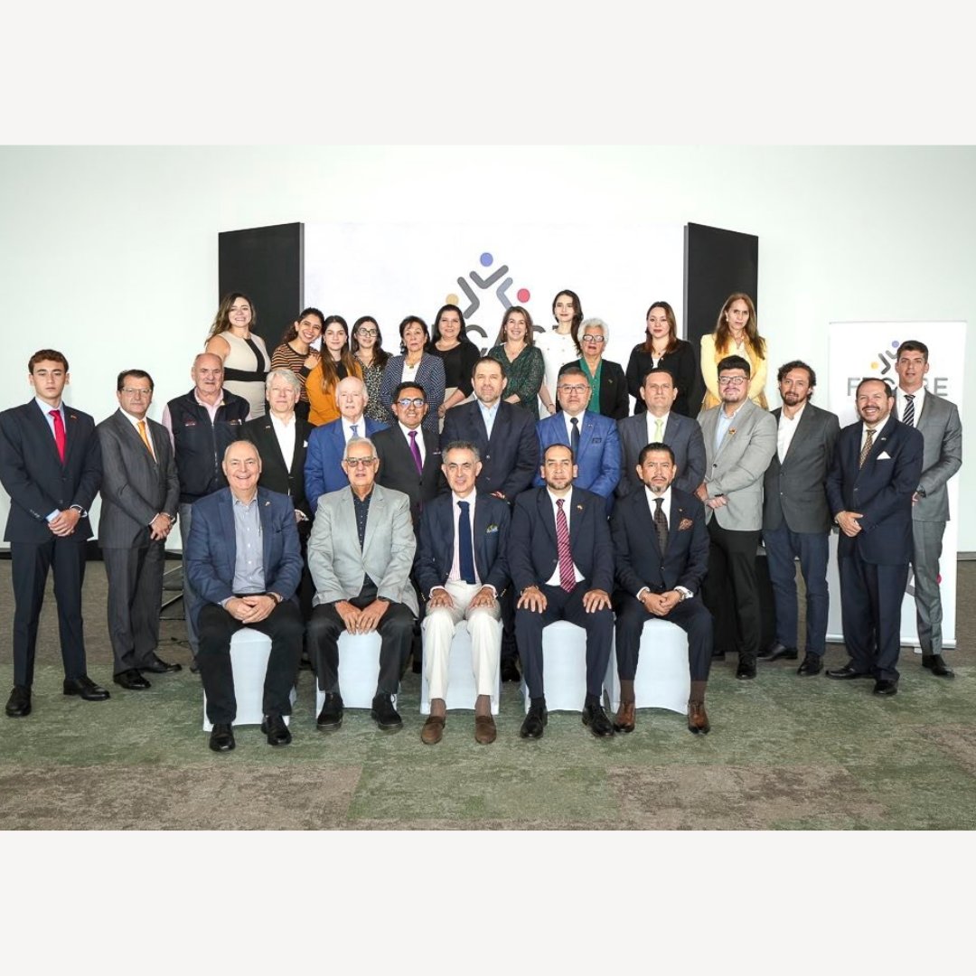 📌 Esta mañana se eligió el nuevo Directorio de <a href="/FECABE_Ecuador/">FECABE Ecuador</a> para el período 2025–2027.

En representación de <a href="/CAMECOLEC/">CAMECOL</a>, nuestro presidente <a href="/FreddyCevallosB/">Freddy Cevallos</a> fue designado como parte del equipo directivo 🤝💼

¡Felicitaciones a las nuevas autoridades! 👏

#FECABE #CAMECOL