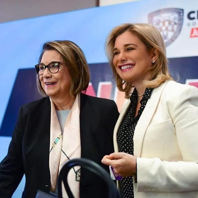 LaMiraDigital's tweet photo. ACUSAN A MAMÁ DE MARU CAMPOS POR CASO DEL CREMATORIO PLENITUD 🚨🔍

La diputada @JaelArguellesD puso el dedo en la llaga y señaló a María Eugenia Galván Antillón, mamá de la gobernadora @MaruCampos_G , como responsable de autorizar el polémico crematorio Plenitud.

1/3 https://t.co/773k0io7Og