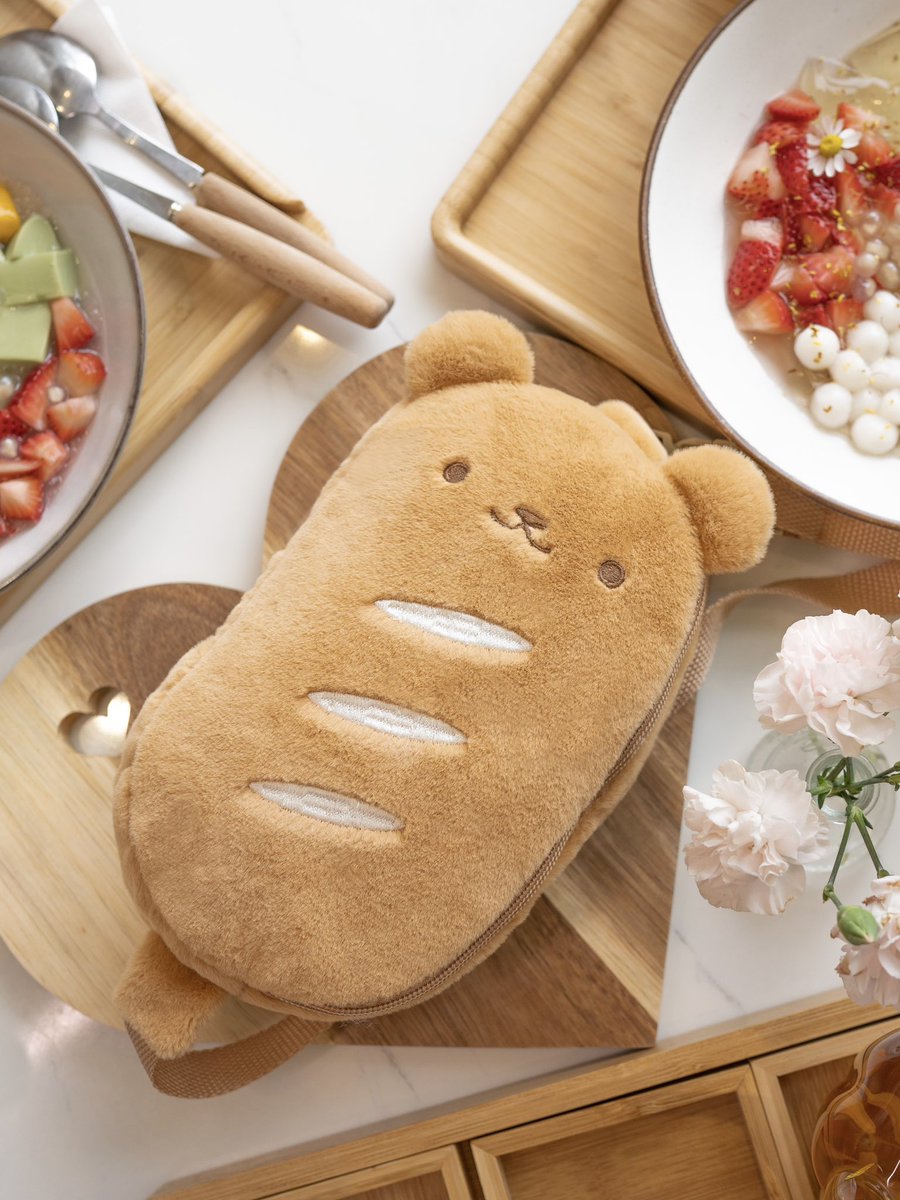 mokapuffshop's tweet image. woohoo! we are down to the final 40 units of baguette bags! once these are sold out they will not be returning so snatch one while theyโre hot and fresh! ๐ฅ๐ฅ๐ฅ