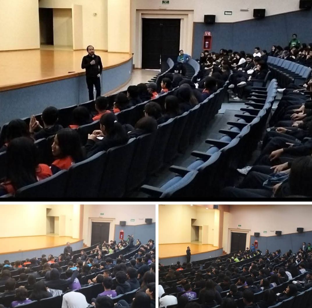 Con los chicos lectores del Instituto Carlos Gracida charlamos sobre mi novela "Karen, matrícula 56220" y sus aledaños. En Oaxaca de Juárez. <a href="/sm_literatura/">Literatura SM México</a>