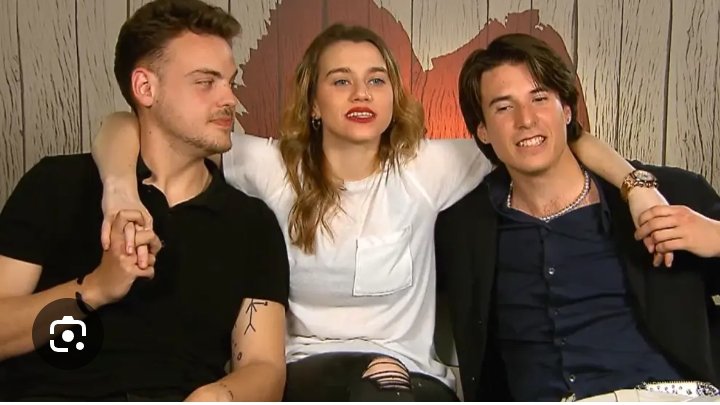 Alexis Ananda tweet media