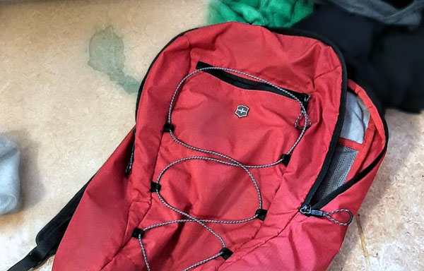 Ortung des Autoschlüssels führt zum mutmaßlichen Dieb dlvr.it/TLkz4l #Autoschlüssel #Diebstahl #Lübeck #Bundespolizei #Kriminalität