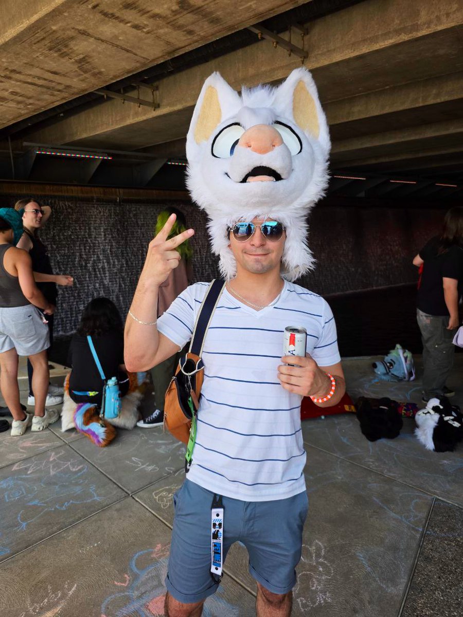 Wuskies! 🔜 FWA tweet media