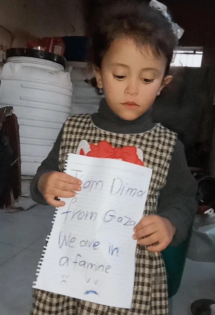 Appeal for help ✋🏽💔✋🏽

I don't know what to say, but the agony of getting food and water became very tiring, Support my family.

If you see this, PLEASE just comment with a dot .
gofund.me/87b2b1f0