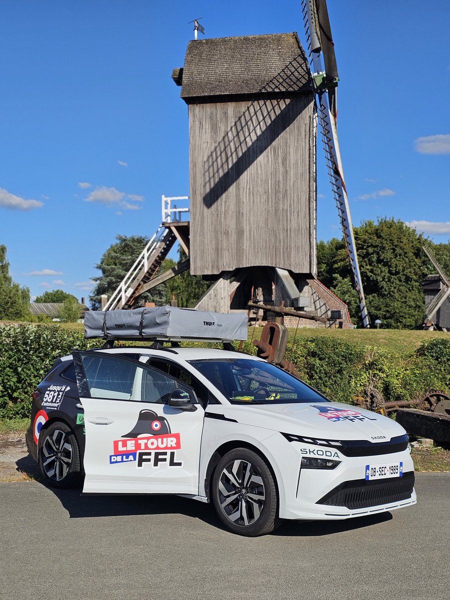 FFLose's tweet image. LA FFL-MOBILE VOUS DONNE RDV SUR LE TOUR DE FRANCE 😍😍😍🔥
Préparez le carton, le scotch et vos plus belles lunettes de vitesse : cette année la FFL passe le Tour en bord de route avec vous ! 🚲🚲
Au menu : parcours officiel, rencontres, ravitos improvisés, invités spéciaux,…