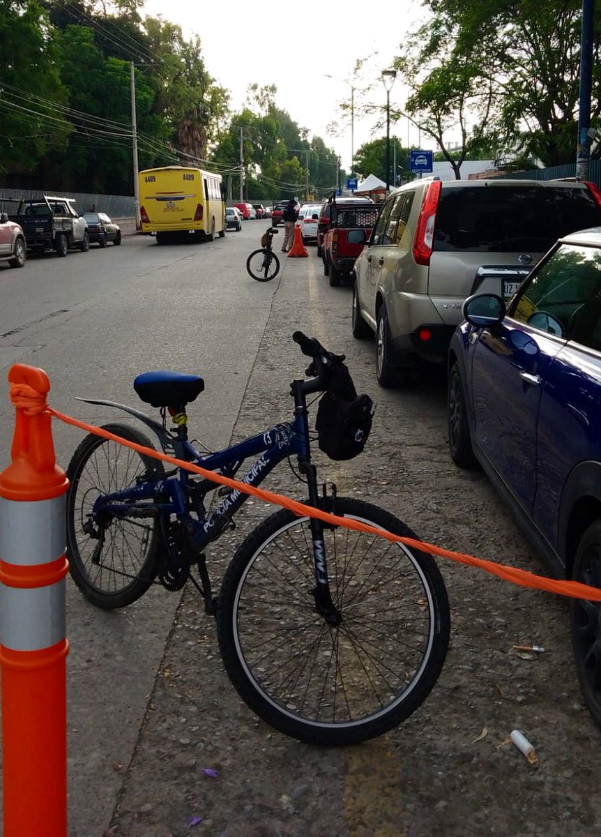 ✔️Policía Vial refuerza reordenamiento vial en el Centro Histórico y zonas hospitalarias

💯👉🏼Con el objetivo de mejorar la movilidad tanto peatonal como de las personas con discapacidad, así como de los usuarios de los centros hospitalarios

🚔🚨Este operativo se lleva a cabo de