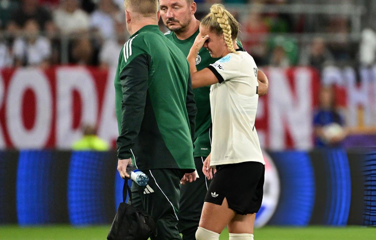 Lehrerinmcd's tweet image. Always with you, no matter what. ♥