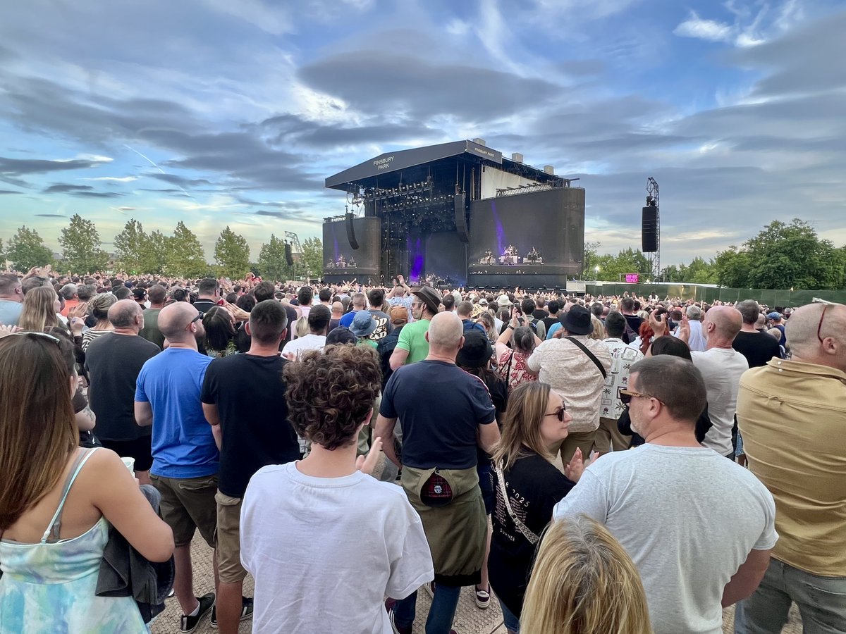 Haringey Council (@haringeycouncil) on Twitter photo Let the summer of fun begin ๐ฅณ
Our Major Events Programme of concerts is underway with music icons <a href="/stereophonics/">stereophonics</a> blasting out their legendary hits in Finsbury Park.
#Haringey is once again attracting the biggest musical stars and it will be a night to remember in north London. Let the summer of fun begin ๐ฅณ
Our Major Events Programme of concerts is underway with music icons <a href="/stereophonics/">stereophonics</a> blasting out their legendary hits in Finsbury Park.
#Haringey is once again attracting the biggest musical stars and it will be a night to remember in north London.