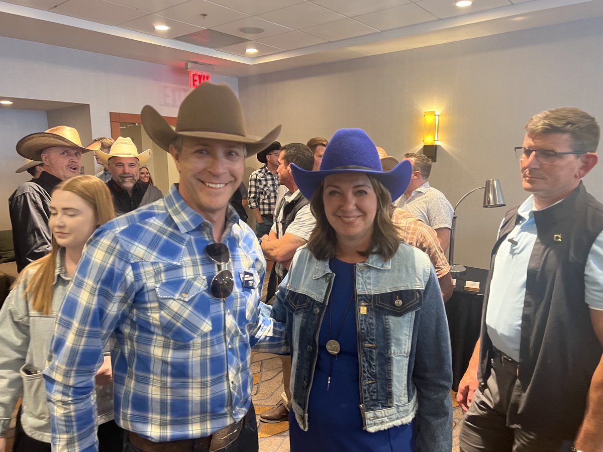 JeffDavisonYYC's tweet image. What a great start to Stampede yesterday!
From a Stampede BBQ with the Calgary Construction Association to WeAreYEG Metro at the Rooftop to the Guardian Law Group Stampede Party …
There really is nowhere else I would rather be.
Happy #Stampede!
-Jeff
#yyc #calgary