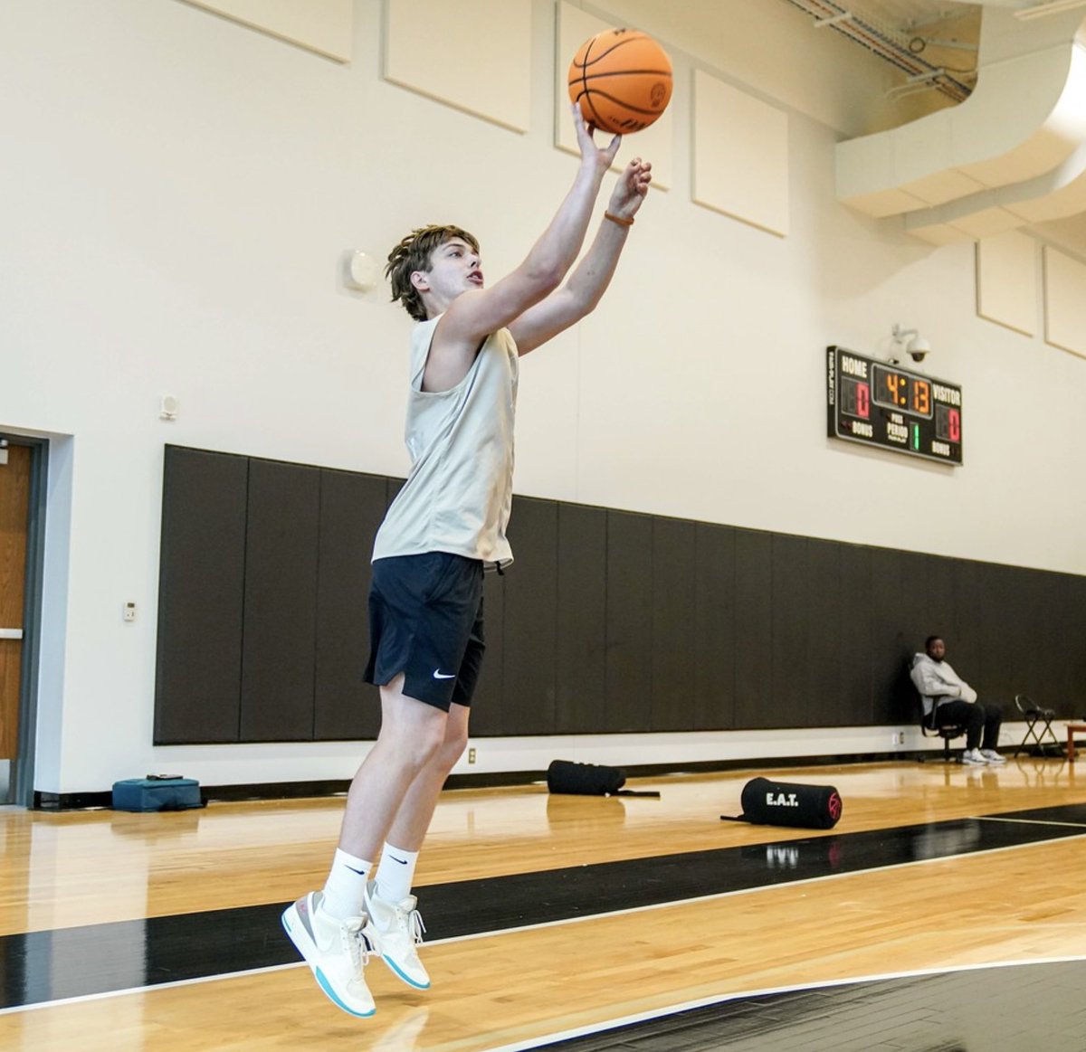 _markyeager's tweet image. Summer conditioning at Oakland U.  @donnyyeager1 @mjyeager11